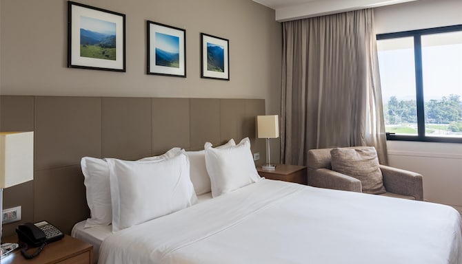 Golden Tulip Sao Jose Dos Campos - COLINAS