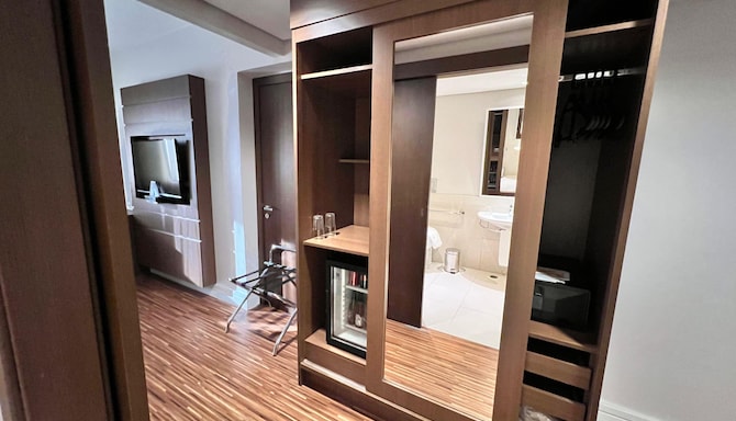 Golden Tulip Sao Jose Dos Campos - Accessible room