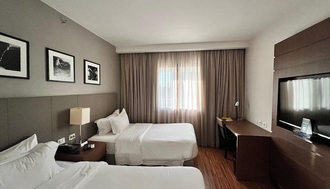 Golden Tulip Sao Jose Dos Campos - Accessible room