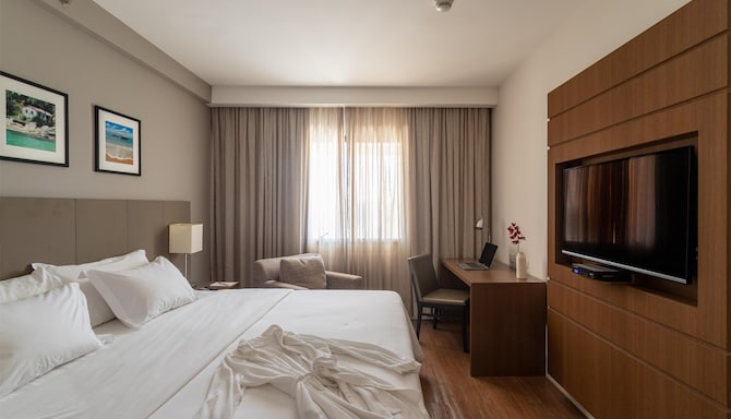 Golden Tulip Sao Jose Dos Campos - COLINAS