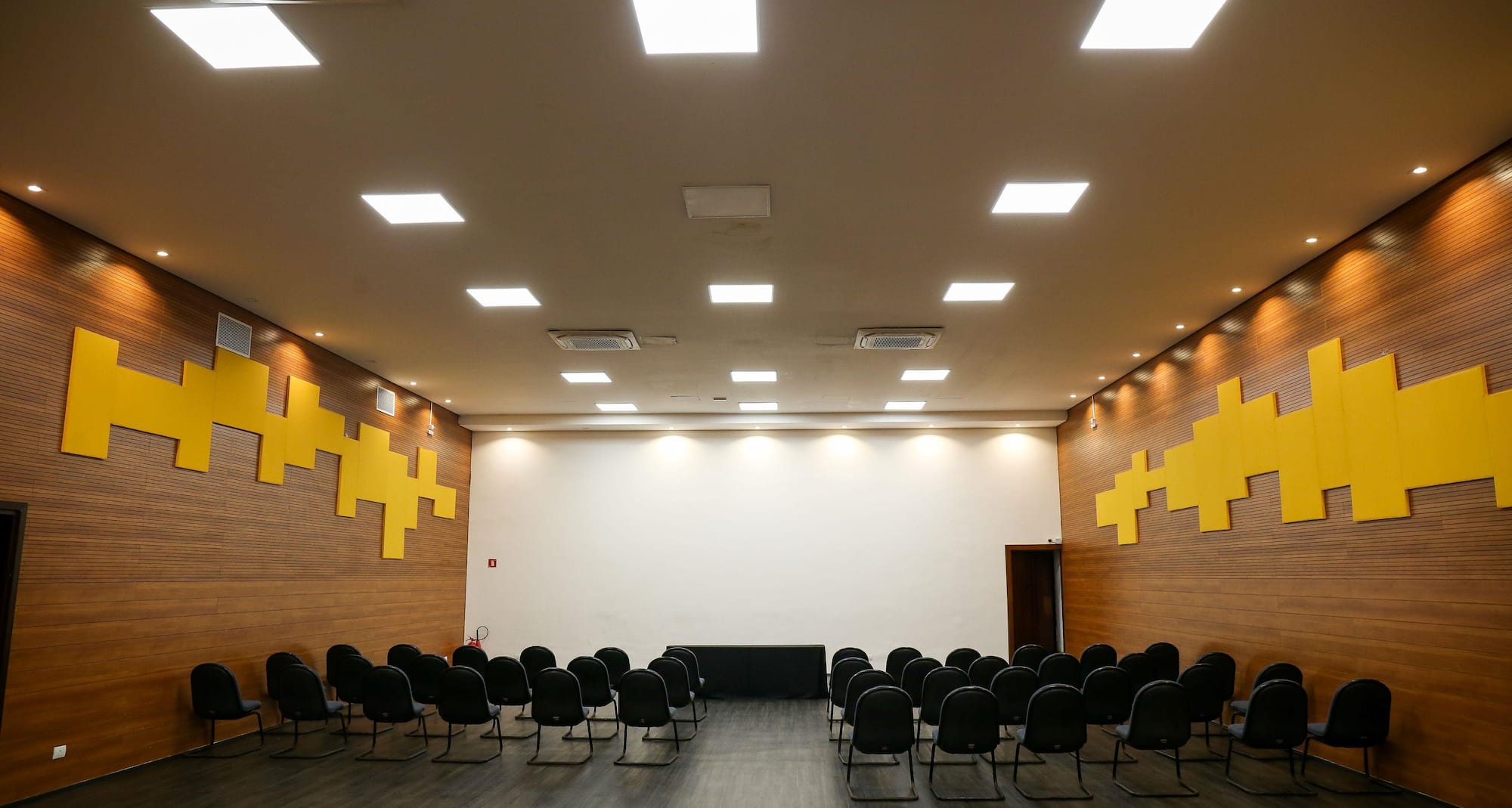 GOLDEN TULIP SAO PAULO GUARUJA - MEETING ROOM