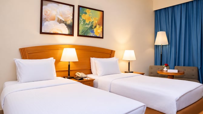 Golden Tulip Sharjah - جناح