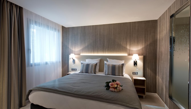 Golden Tulip Sophia Antipolis - Junior Suite