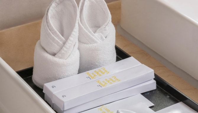 Golden Tulip Springhill Lampung - Guest room amenity