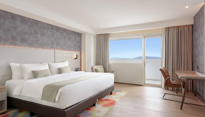 Golden Tulip Springhill Lampung
