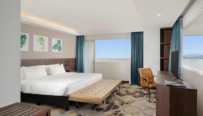 Golden Tulip Springhill Lampung - Guest room