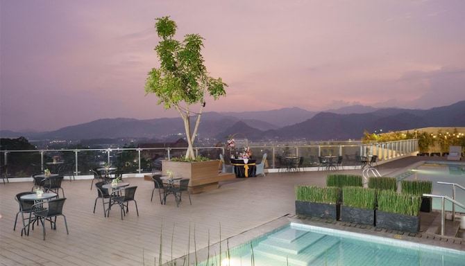 Golden Tulip Springhill Lampung