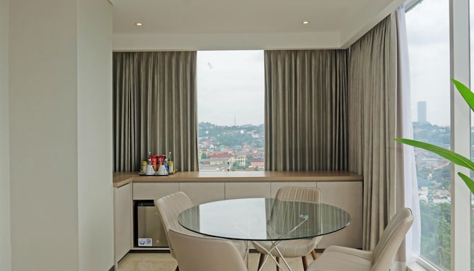 Golden Tulip Springhill Lampung