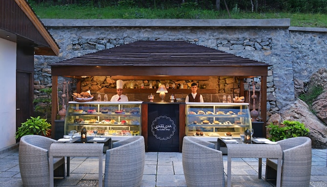 R.K. Sarovar Portico Srinagar - Coffee Shop