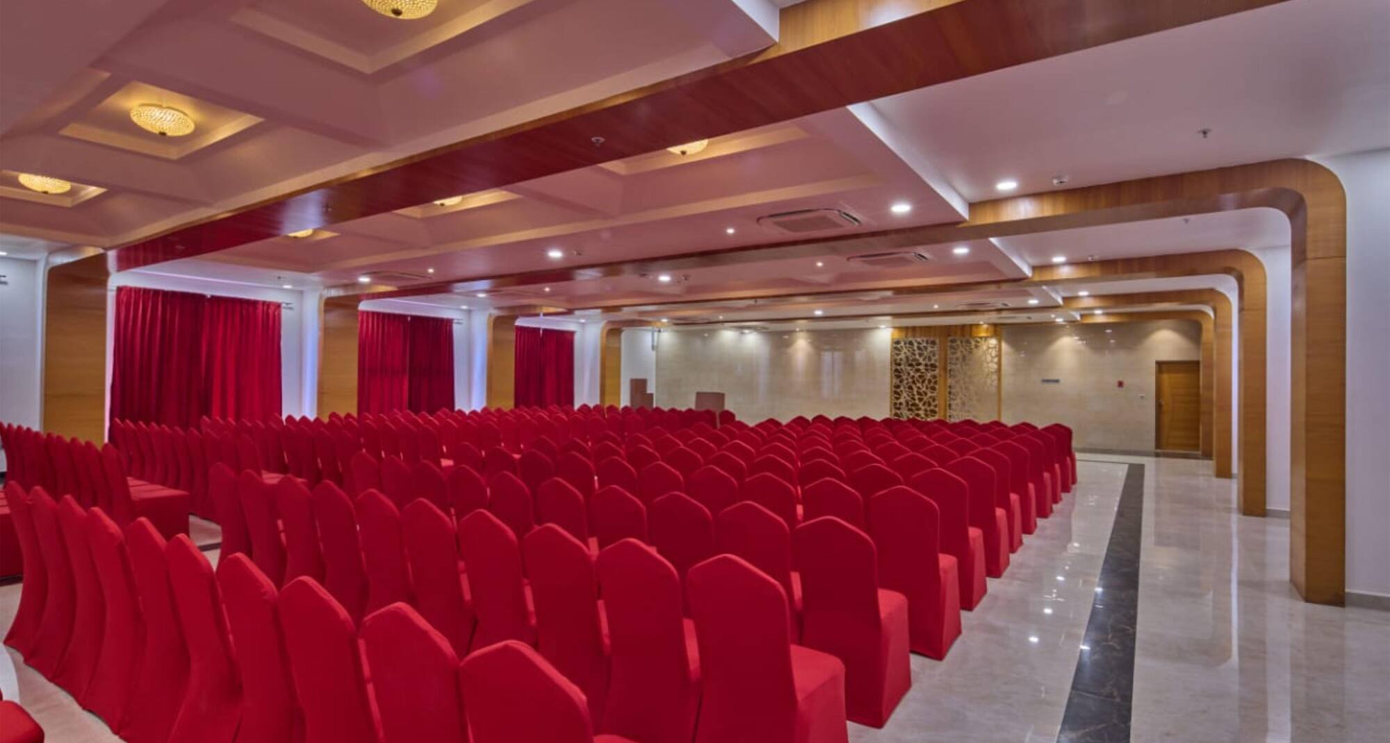 Golden Tulip Tirupati - GRAND CONVENTION HALL