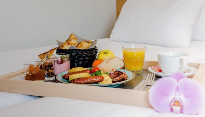 Golden Tulip Villepinte Roissy - Parc Des Expositions - Chambres / Logements