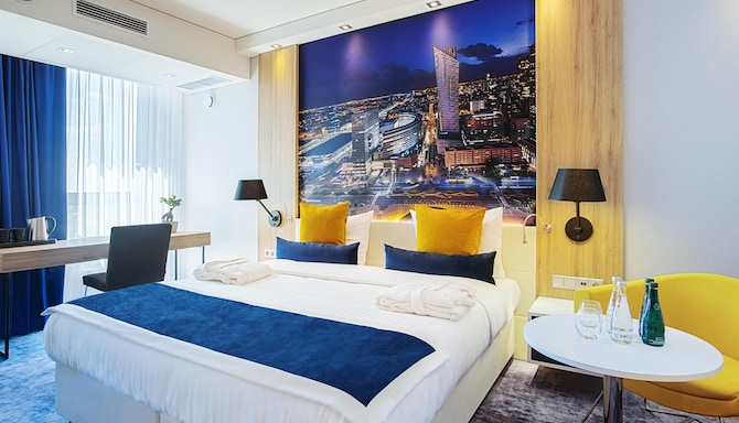 Golden Tulip Warsaw Airport Hotel - APARTAMENT_2