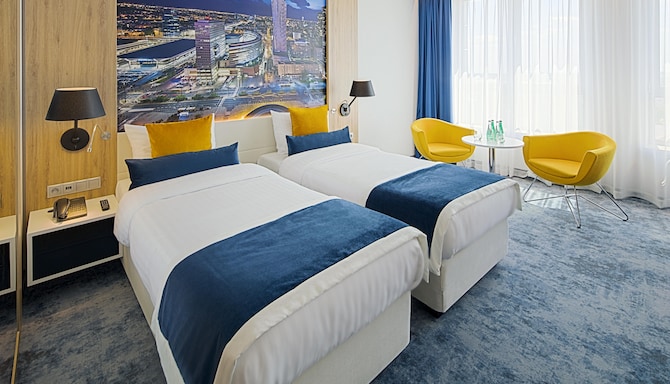 Golden Tulip Warsaw Airport Hotel - Guest room _twin_2