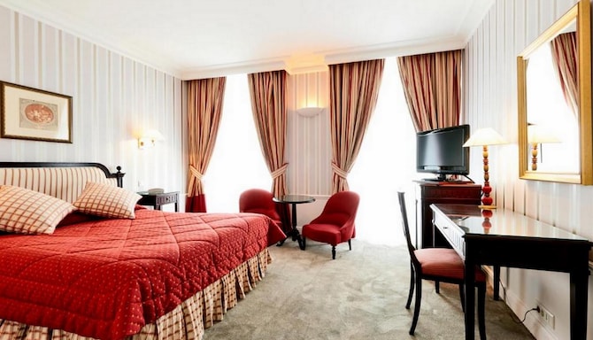 Golden Tulip Washington Opera Hotel - Chambres / Logements