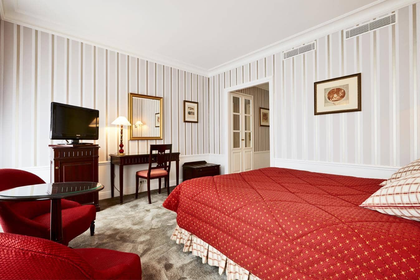 Golden Tulip Washington Opera Hotel - Guest room