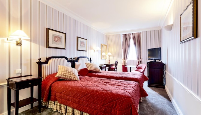 Golden Tulip Washington Opera Hotel - Chambres / Logements