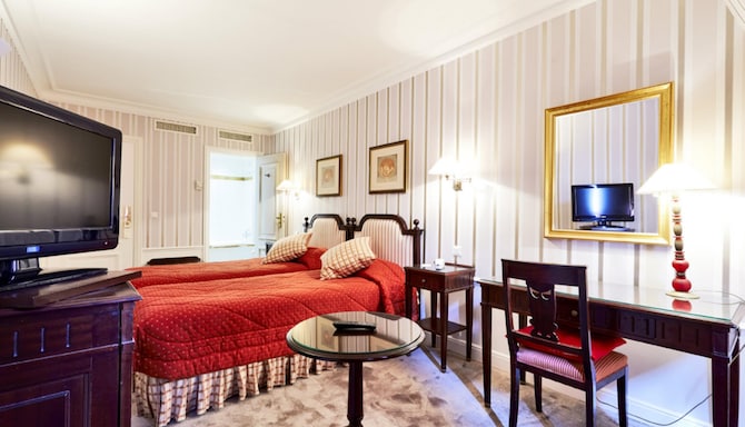 Golden Tulip Washington Opera Hotel - Chambres / Logements