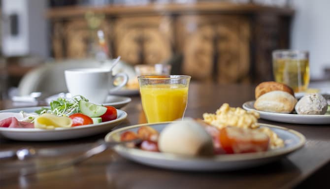 Golden Tulip West Ende - WE ontbijttafel