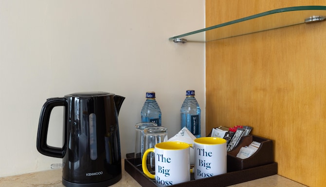 GOLDEN TULIP WESTLANDS NAIROBI - Standard Room Amenities*