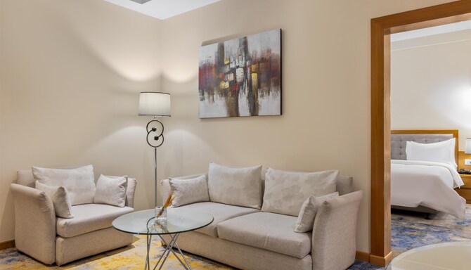 GOLDEN TULIP WESTLANDS NAIROBI - Suite Room Living Room*