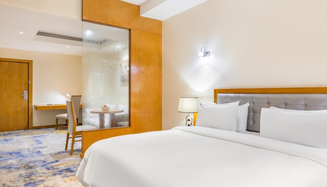 GOLDEN TULIP WESTLANDS NAIROBI - Junior Suite Room*