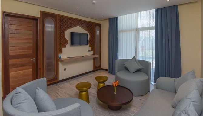 GOLDEN TULIP ZANZIBAR AIRPORT - Suite