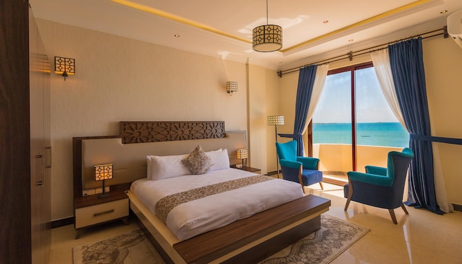 Golden Tulip Zanzibar Resort - Guest room