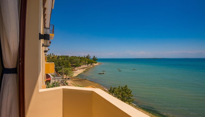 Golden Tulip Zanzibar Resort - Superior Ocean View