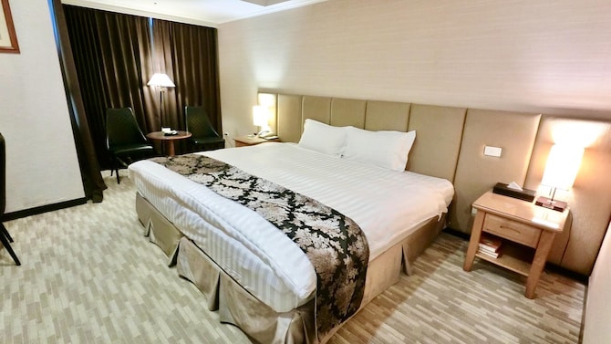 GOLDEN TULIP ZHONG XIN HOTEL TAICHUNG - I