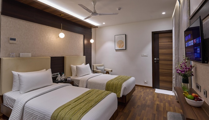 GRAND CONTINENT A SAROVAR PORTICO HOTEL - Grand Hotel Hosur