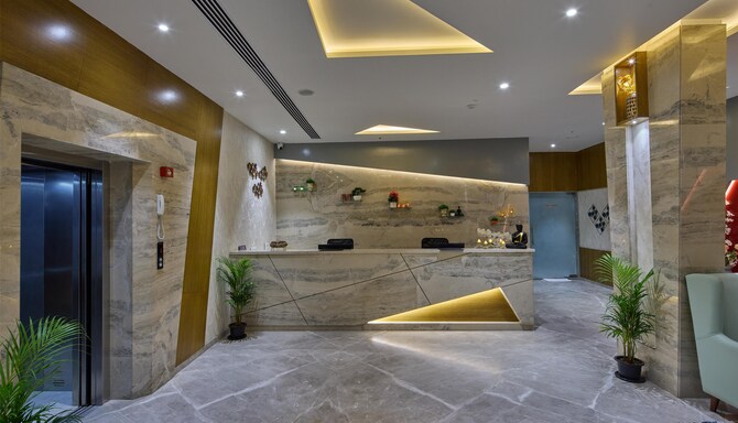 GRAND CONTINENT A SAROVAR PORTICO HOTEL - Grand Hotel Hosur