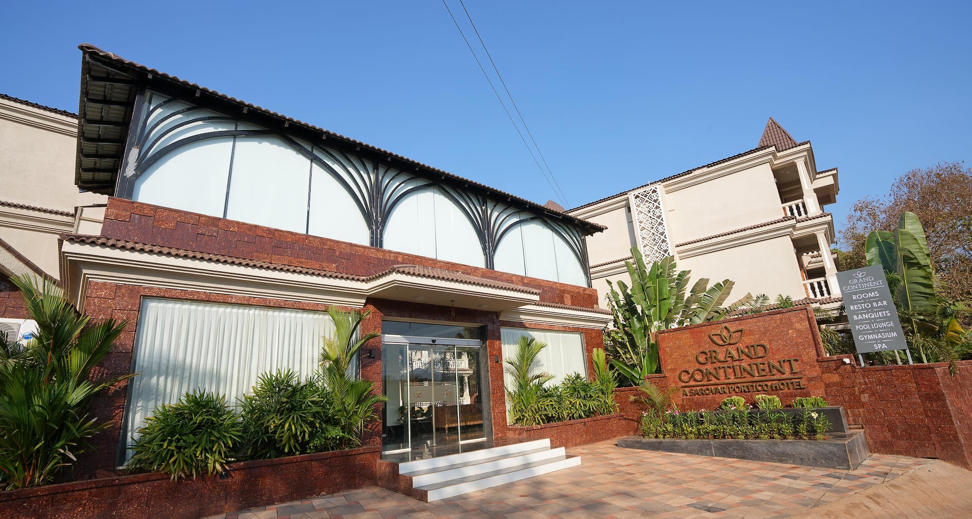 Grand Continent Anjuna A Sarovar Portico Affiliate Hotel - FACADE