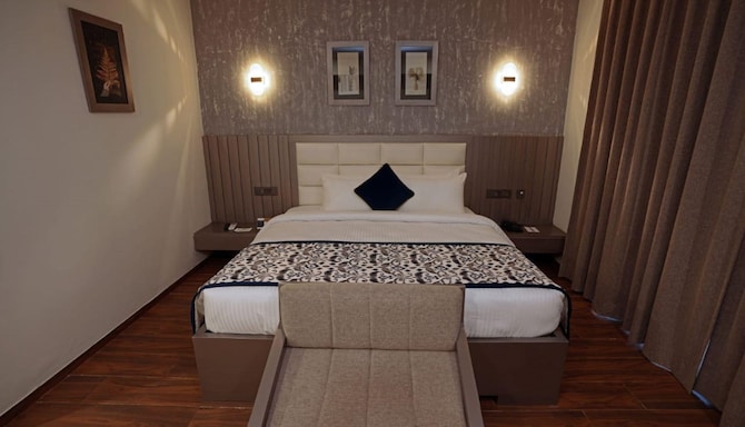 Grand Continent Anjuna A Sarovar Portico Affiliate Hotel - Standard Double Room