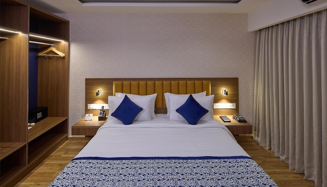 Grand Continent Brookfield - Exe Room King
