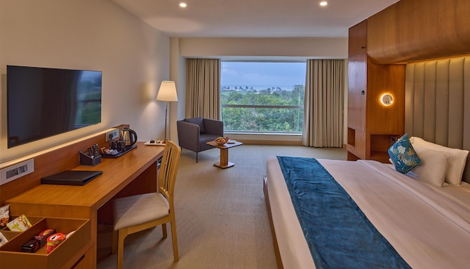 Grand Continent Mahabalipuram - The Grand Premier King Sea View