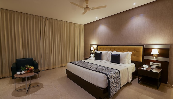 Grand Continent Malleshwaram A Sarovar Portico Affiliate Hotel - Guest Room