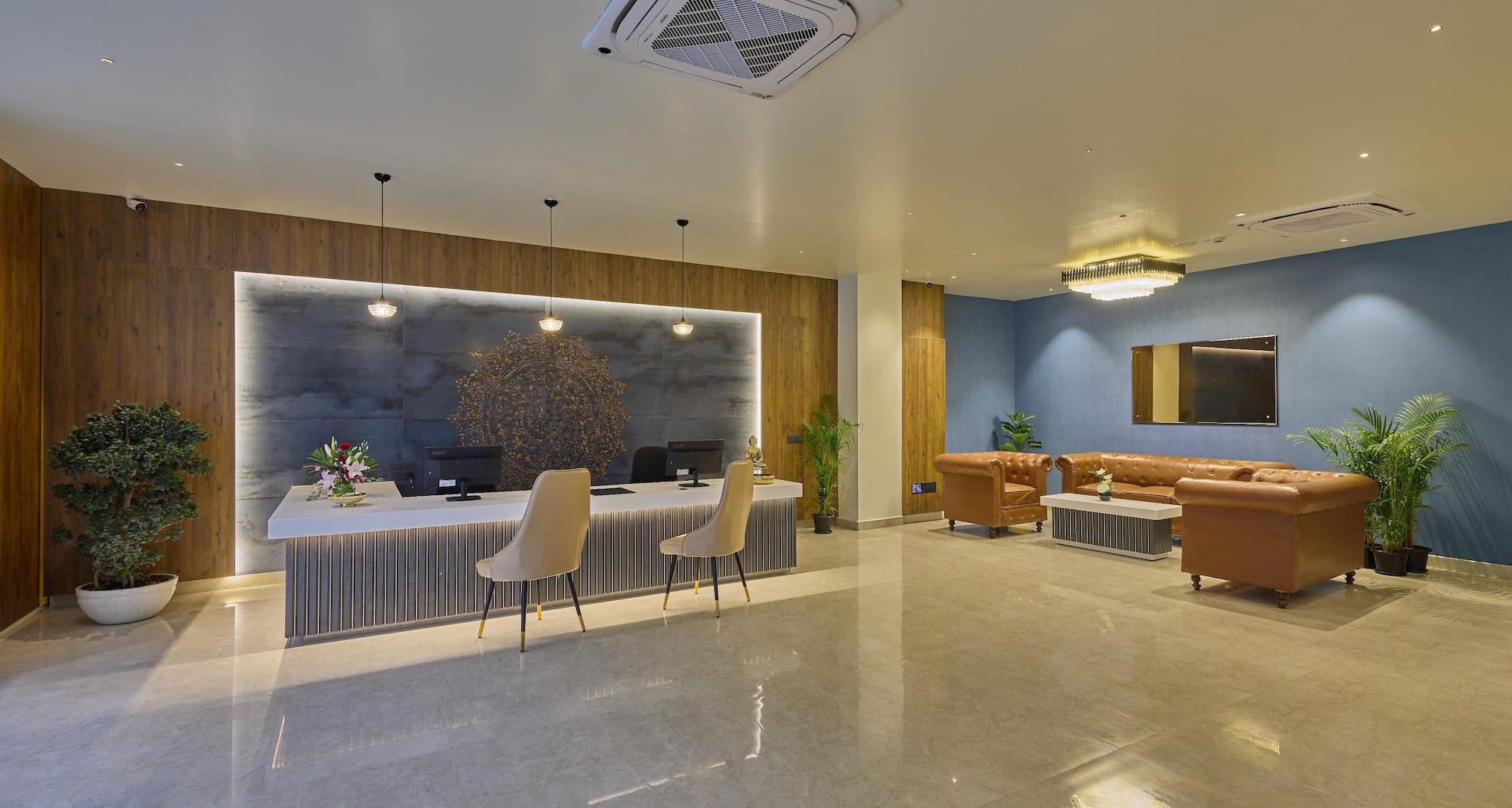 Grand Continent Mysore A Sarovar Portico Affiliate Hotel - Vista para o lobby
