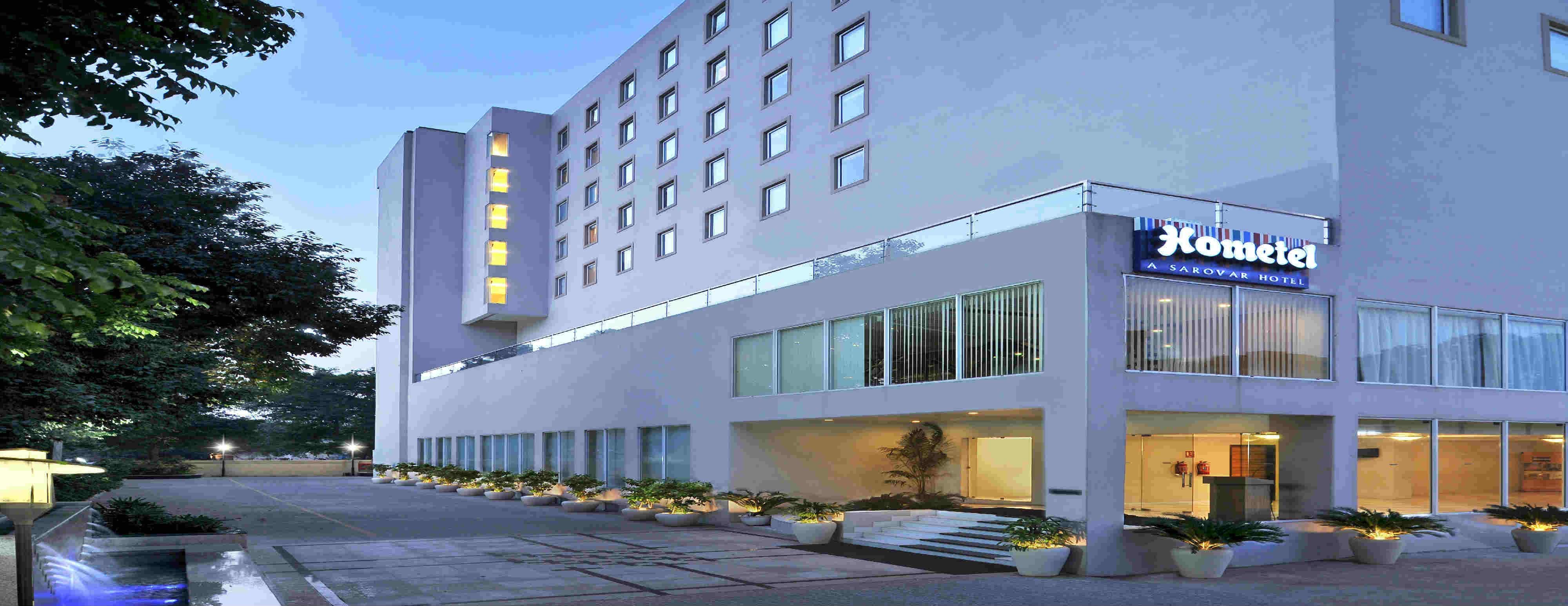 Hometel Chandigarh - Facade