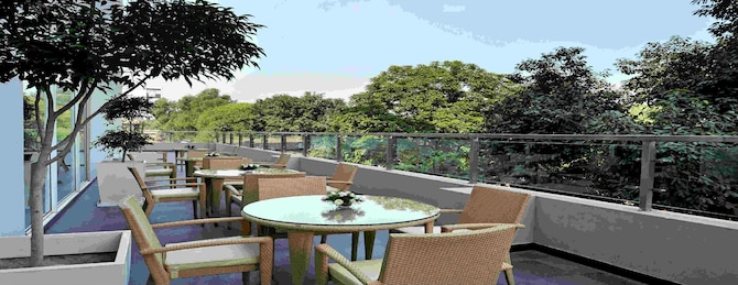 Hometel Chandigarh - Al Fresco Bar be Cue Restaurant