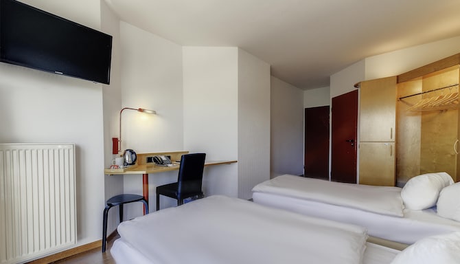 HOTEL AMBIENTE LANGENHAGEN HANNOVER BY TULIP INN - HAN