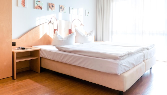 HOTEL AMBIENTE LANGENHAGEN HANNOVER BY TULIP INN - Hotel Ambiente Langenhagen Hannover by Tulip Inn DBL