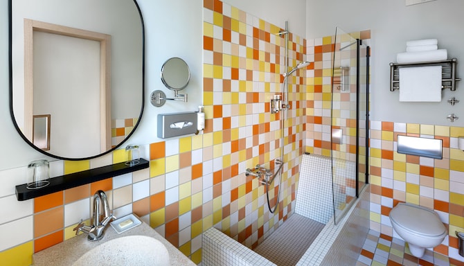 HOTEL BLEIBTREU BERLIN BY GOLDEN TULIP - bleibtr b 408