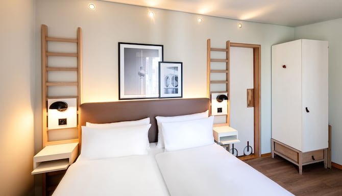 HOTEL BLEIBTREU BERLIN BY GOLDEN TULIP - bleibtr a 503