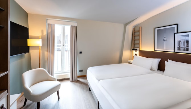 HOTEL BLEIBTREU BERLIN BY GOLDEN TULIP - bleibtr a 512