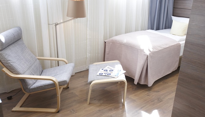 HOTEL KIEL BY GOLDEN TULIP - Hotel Kiel by Golden Tulip- SGL CS,
