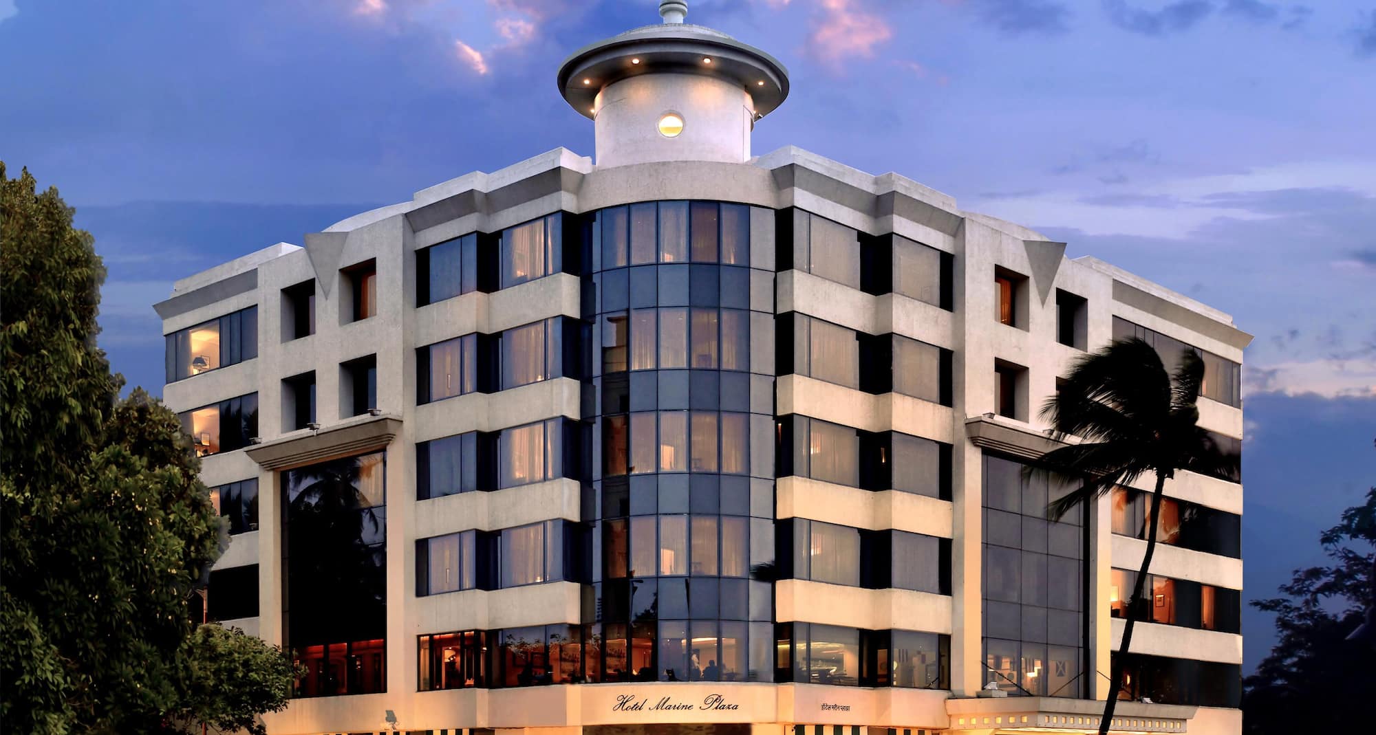 Hotel Marine Plaza Mumbai - Hotel Front