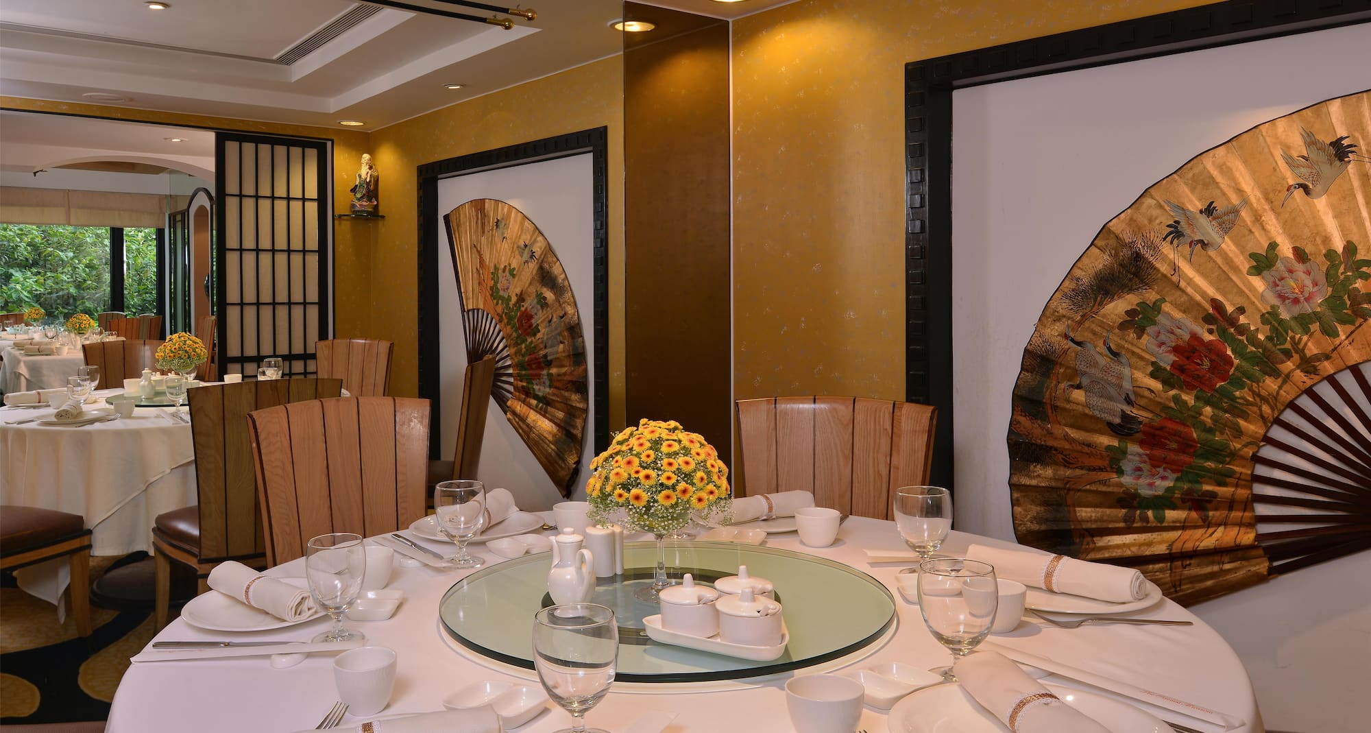 Hotel Marine Plaza Mumbai - Restaurant