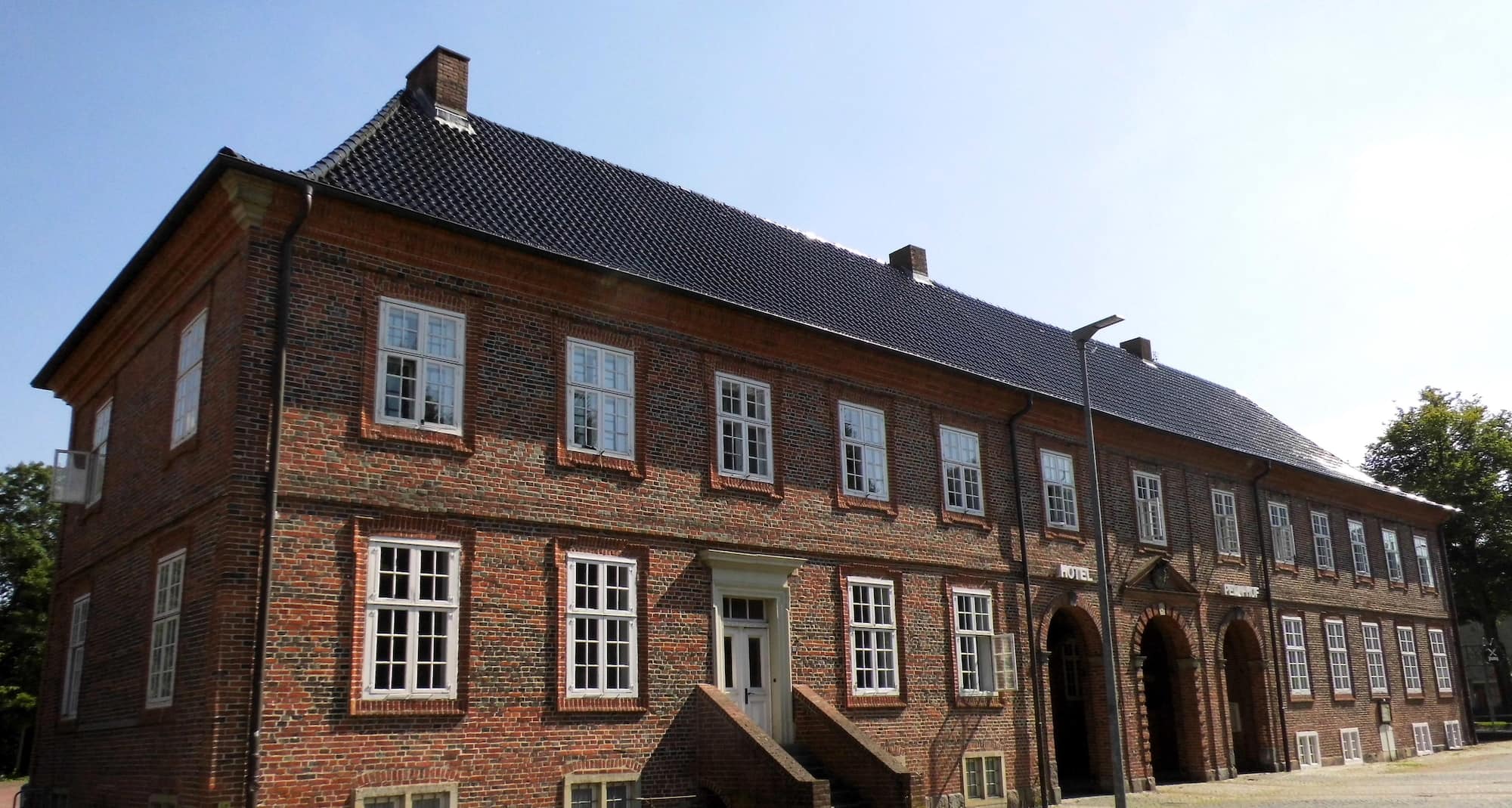 HOTEL PELLI HOF RENDSBURG by TULIP INN - Hotel Pelli Hof Rendsburg by Tulip Inn- exterior
