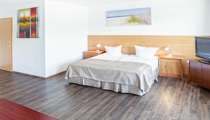 HOTEL PLONER SEE by TULIP INN - Hotel Plöner See by Golden Tulip- DBL