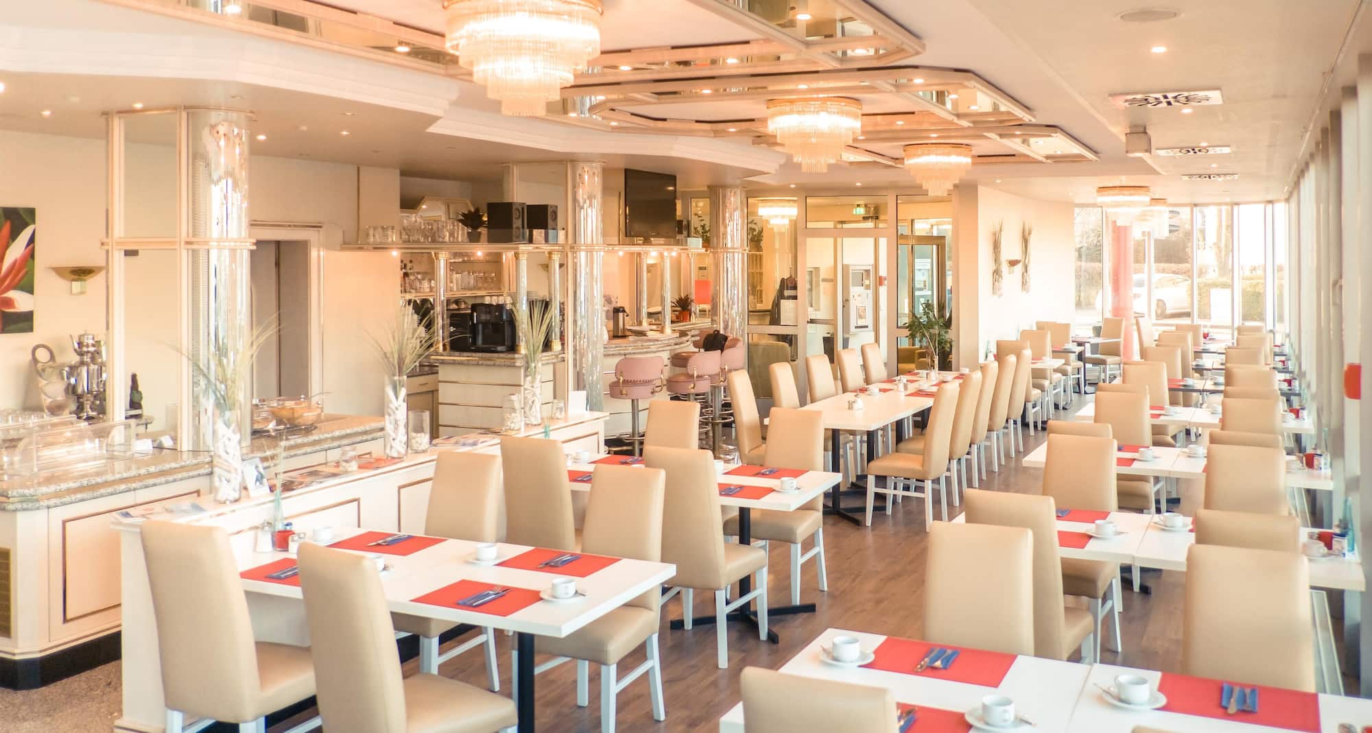 HOTEL STUTTGART SINDELFINGEN by TULIP INN - Hotel Stuttgart Sindelfingen City by Tulip Inn- Bfst